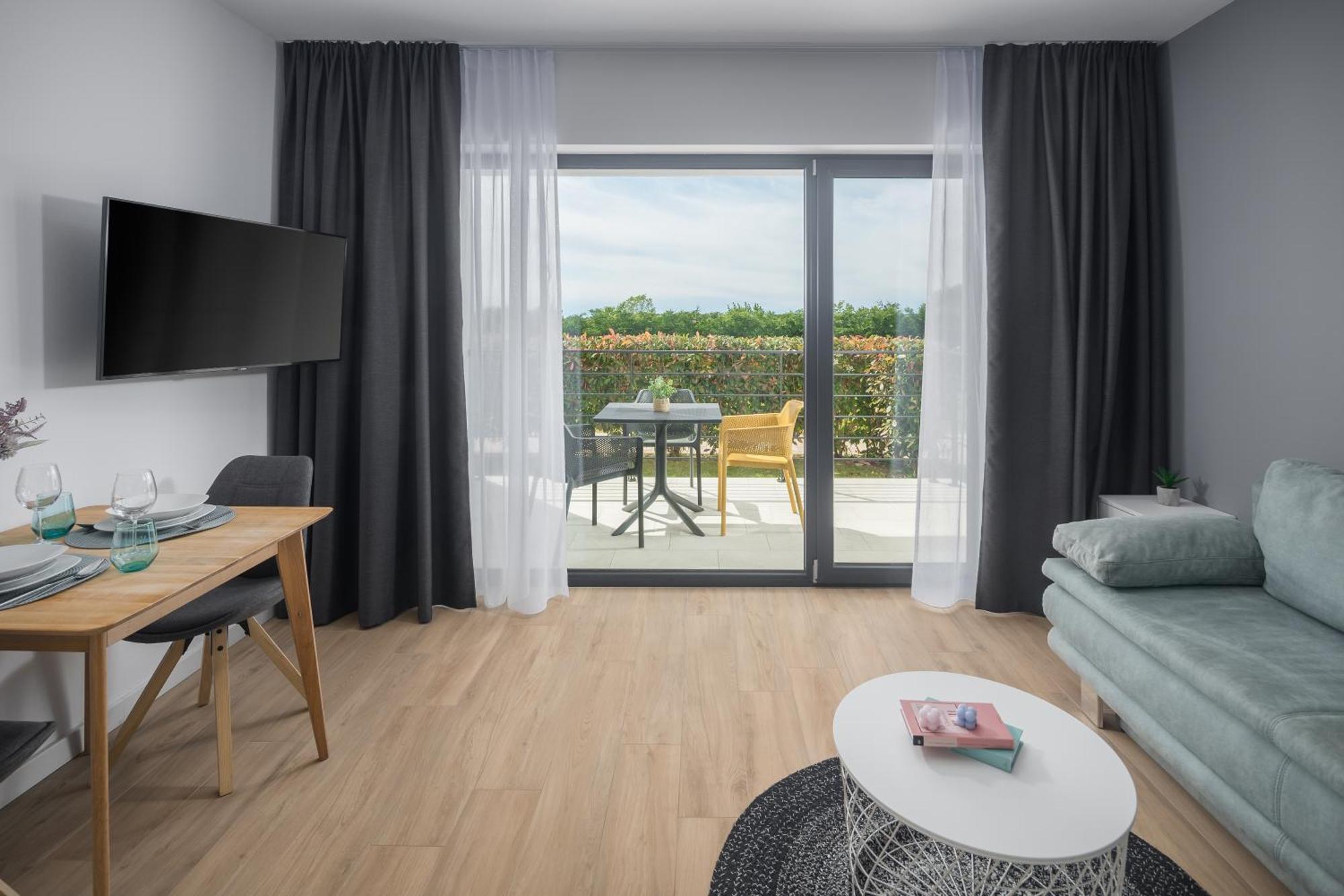 Lana Premium 2 Apartament *